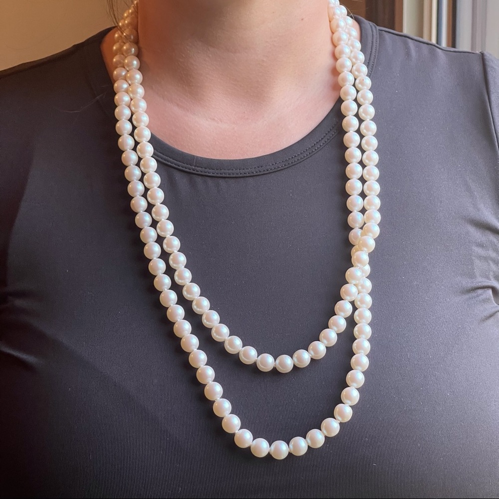 Vintage faux pearl necklace